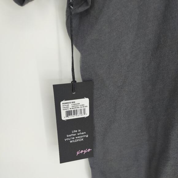 Wildfox NEW Grey Roomate Dog Tee Shirt Size Medium - Picture 7 of 10